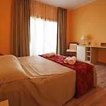Ta 2 Pefka - Petros Italos Apartman