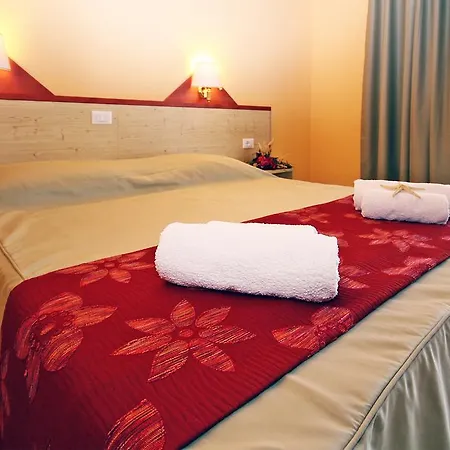 Ta 2 Pefka - Petros Italos *