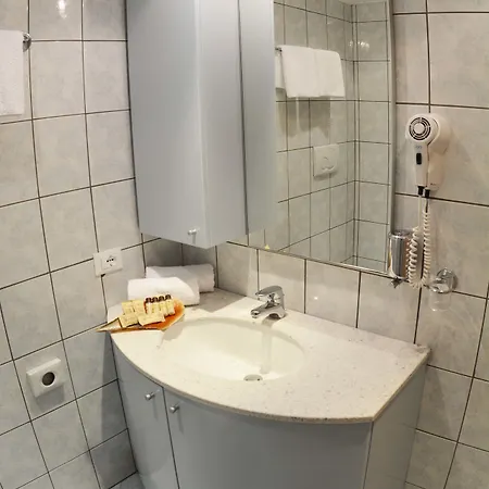 Ta 2 Pefka - Petros Italos Appartamento *