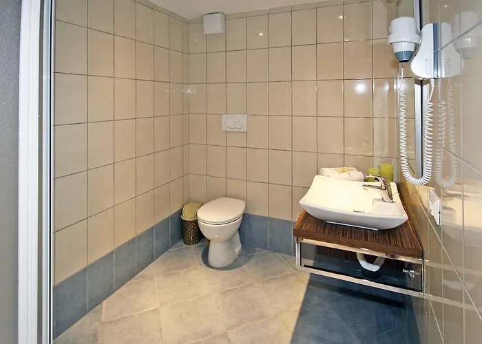 Ta 2 Pefka - Petros Italos Apartman *