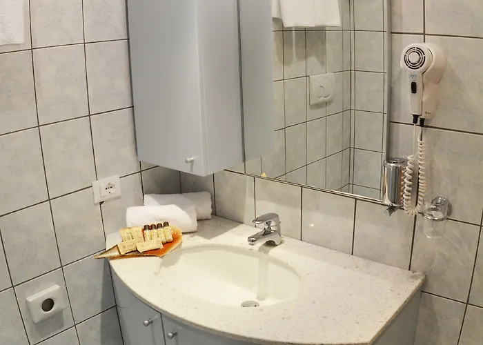 Ta 2 Pefka - Petros Italos Apartman *